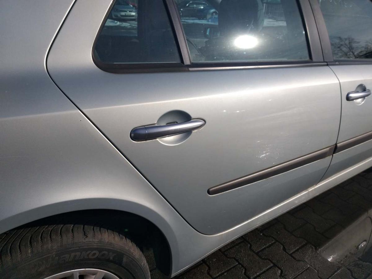 Renault Laguna 2 original T&uuml;r hinten rechts TEB64 Silber Flie&szlig;heck Rohbau Bj.2002